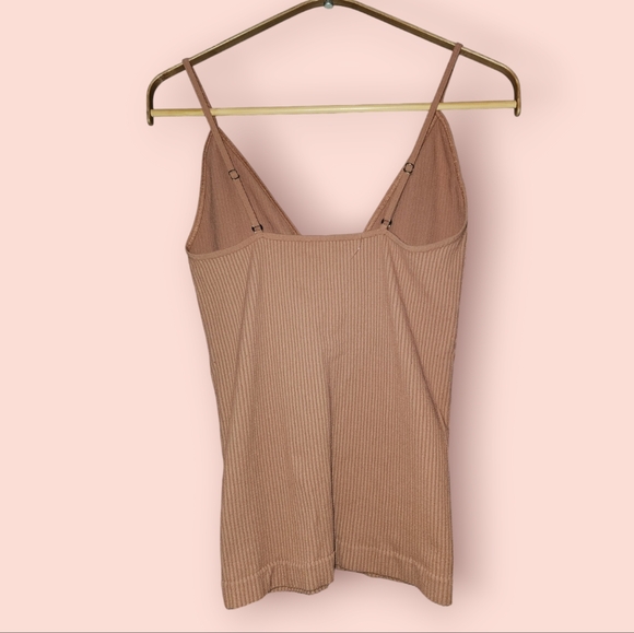 Free People Intimately Seamless V-Neck Lace-Up Brami Ribbed Terracotta M/L FP - Picture 2 of 3